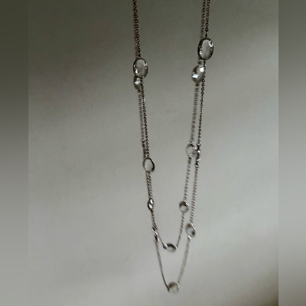 BANANA REPUBLIC 30' long clear glass bead necklace